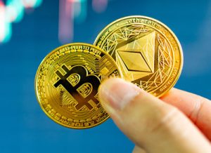 Bitcoin und Ethereum Symbolbild
