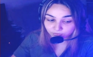 Female Casino Streamer